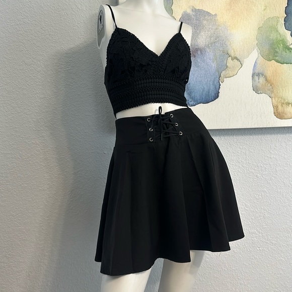 Women Summer Lace-Up Black Tutu-Skirt - Picture 3 of 7